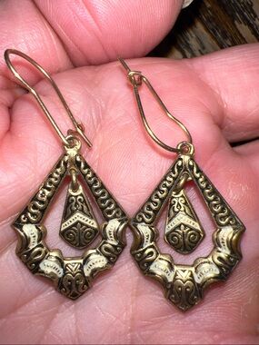 Antique 14k gold Victorian Dangle earrings